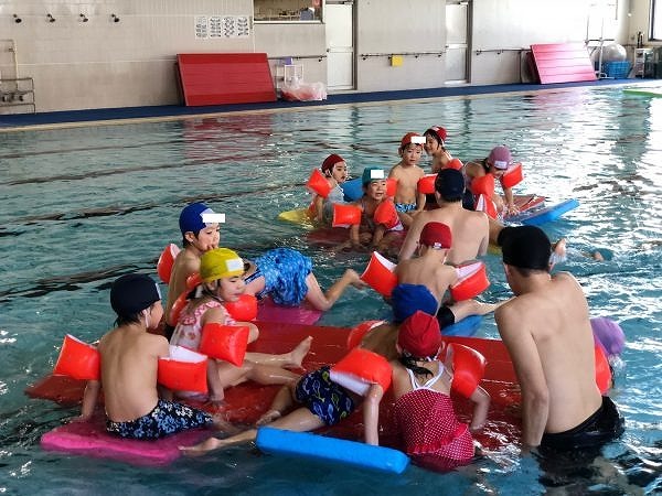 9月 始業式・祖父母の会・スイミング始まり（年長）・体操教室始まり（年中）