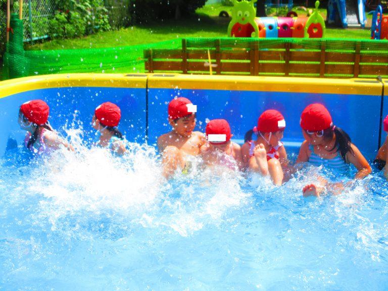 6月　プール遊び　年中